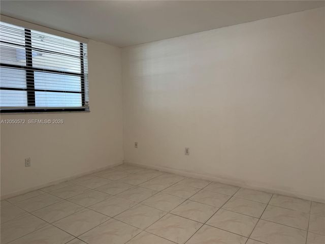 1101 Colony Point Circle 102, Pembroke Pines, FL 33026