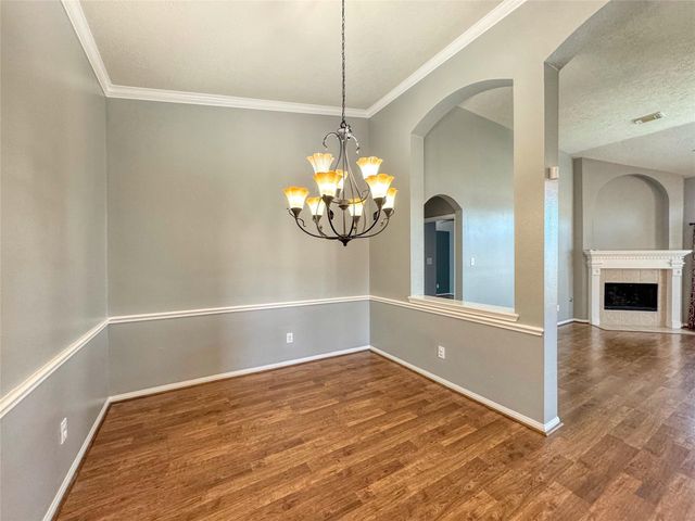 3506 Deerbrook Court, Pearland, TX 77584