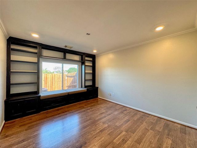 3506 Deerbrook Court, Pearland, TX 77584