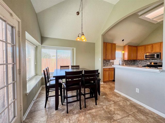 3506 Deerbrook Court, Pearland, TX 77584