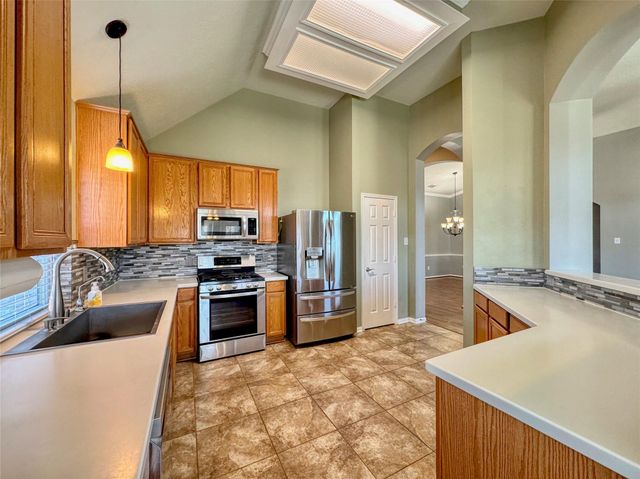 3506 Deerbrook Court, Pearland, TX 77584