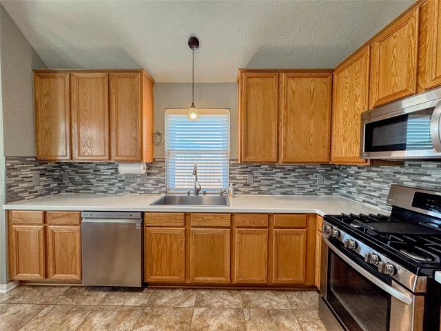 3506 Deerbrook Court, Pearland, TX 77584