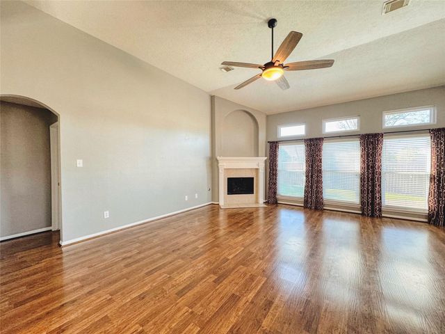 3506 Deerbrook Court, Pearland, TX 77584