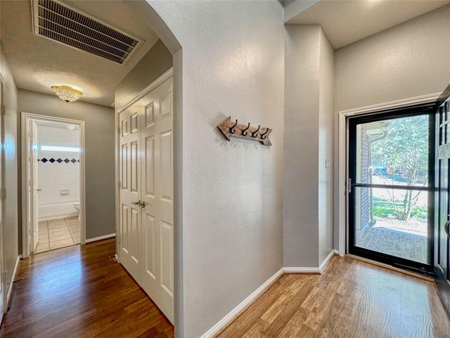 3506 Deerbrook Court, Pearland, TX 77584