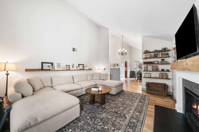 1830 Bayo Claros Circle, Morgan Hill, CA 95037