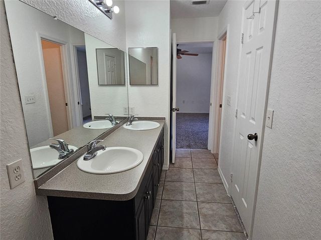 16309 FAIRFORD PALMS COURT, Tampa, FL 33647