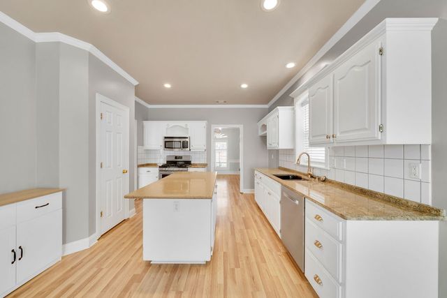 10304 E 90th Street North, Owasso, OK 74055