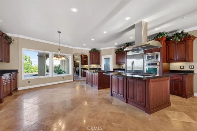 6959 Wyndham Hill, Riverside, CA 92506
