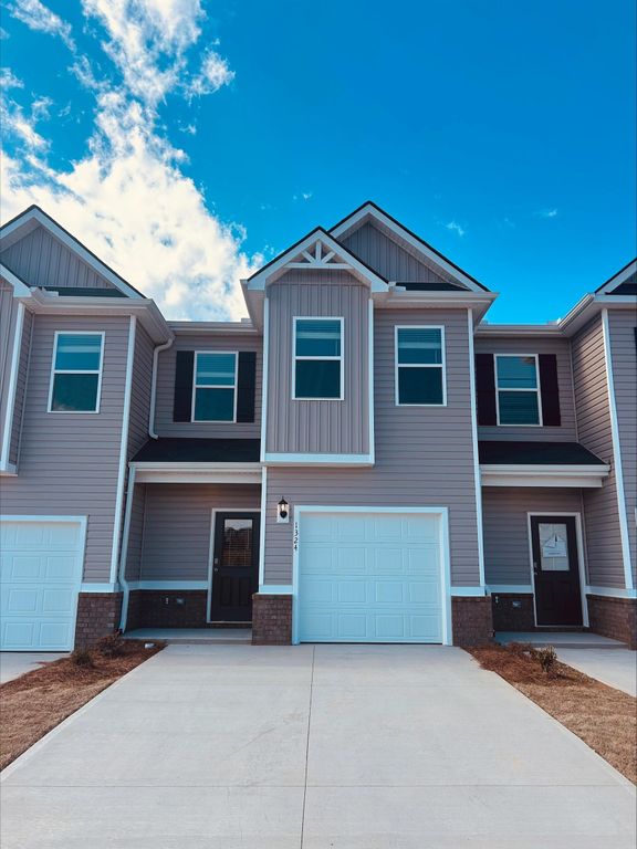 1324 Roadstead Lane, Spartanburg, SC 29306