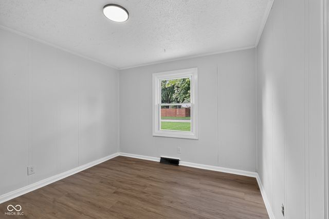 4034 Nevermind Way, Greenwood, IN 46142