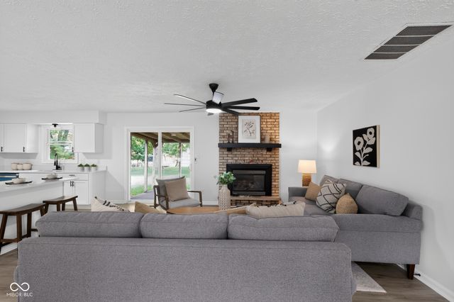 4034 Nevermind Way, Greenwood, IN 46142