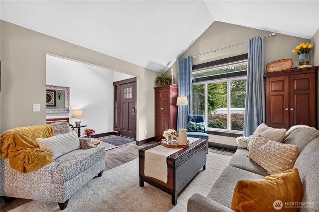 34435 32nd Court SW, Federal Way, WA 98023