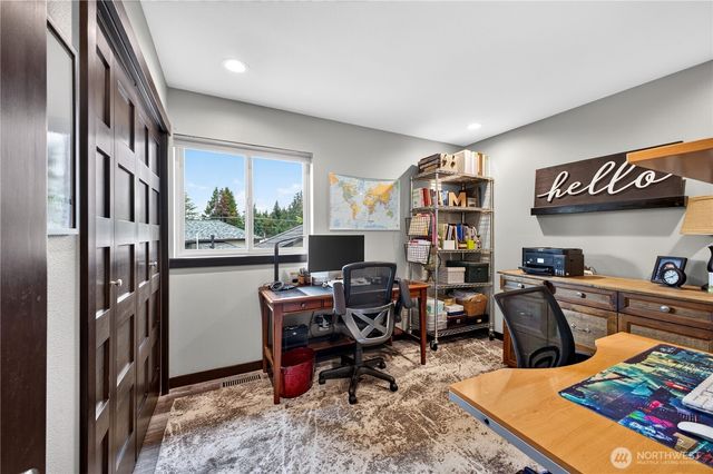 34435 32nd Court SW, Federal Way, WA 98023