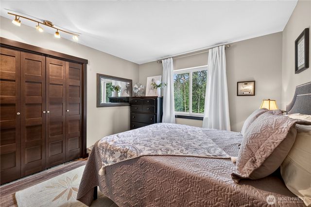 34435 32nd Court SW, Federal Way, WA 98023