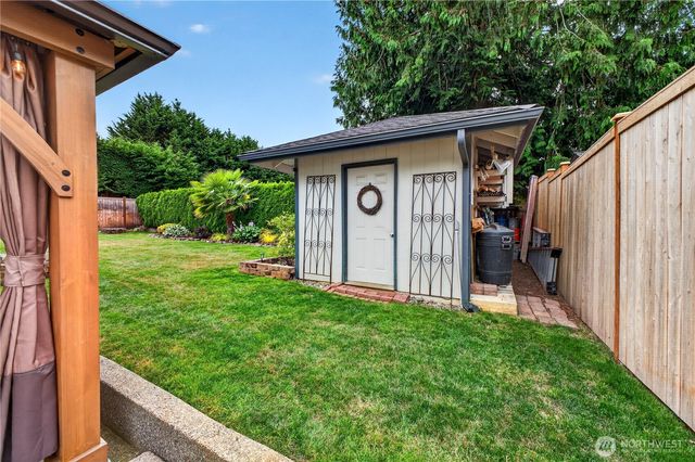 34435 32nd Court SW, Federal Way, WA 98023
