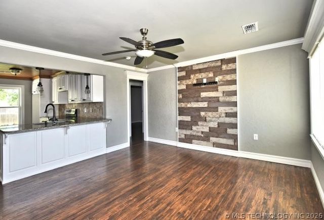 3143 E Virgin Street, Tulsa, OK 74110
