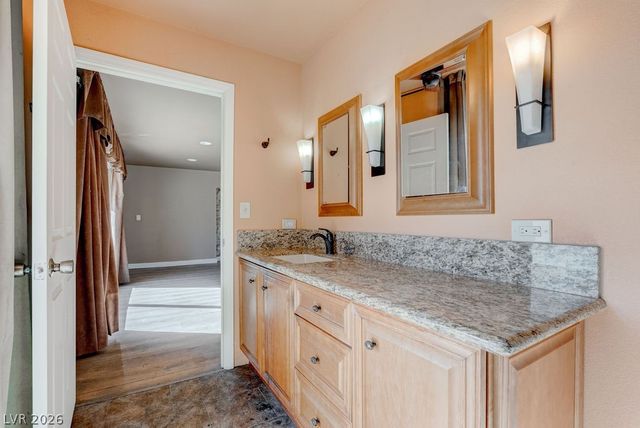 1489 Santa Anita Drive, Las Vegas, NV 89119