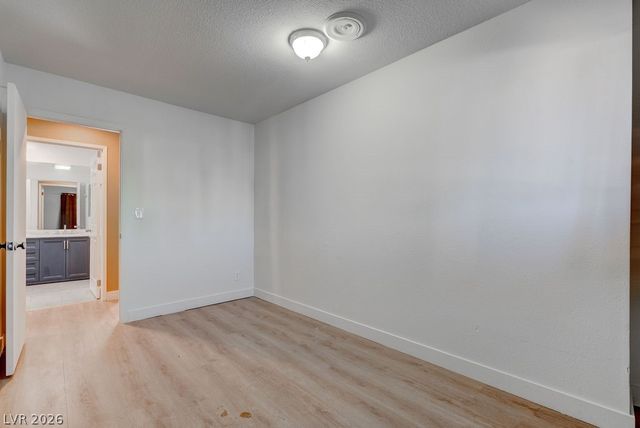 1489 Santa Anita Drive, Las Vegas, NV 89119