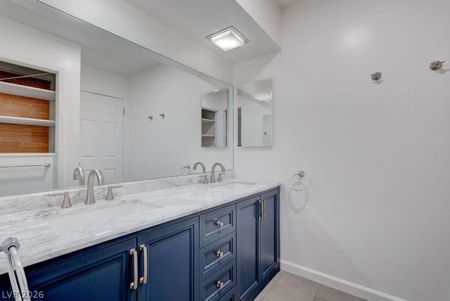 1489 Santa Anita Drive, Las Vegas, NV 89119