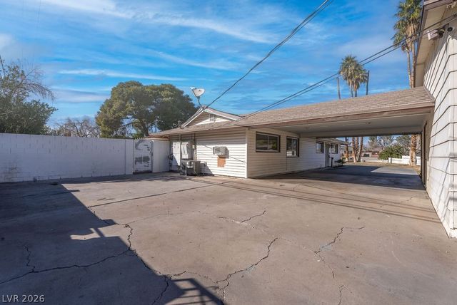 1489 Santa Anita Drive, Las Vegas, NV 89119