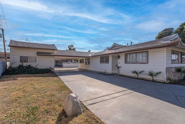 1489 Santa Anita Drive, Las Vegas, NV 89119