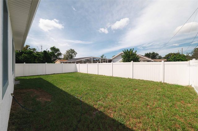 8424 N 16TH STREET, Tampa, FL 33604