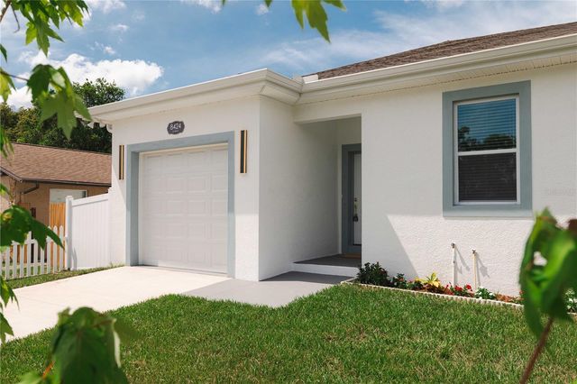 8424 N 16TH STREET, Tampa, FL 33604