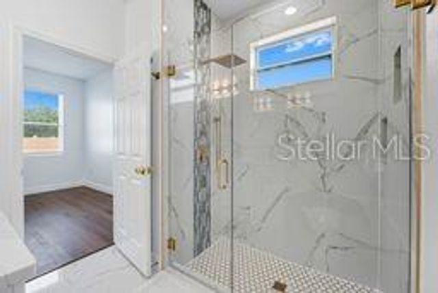 8424 N 16TH STREET, Tampa, FL 33604