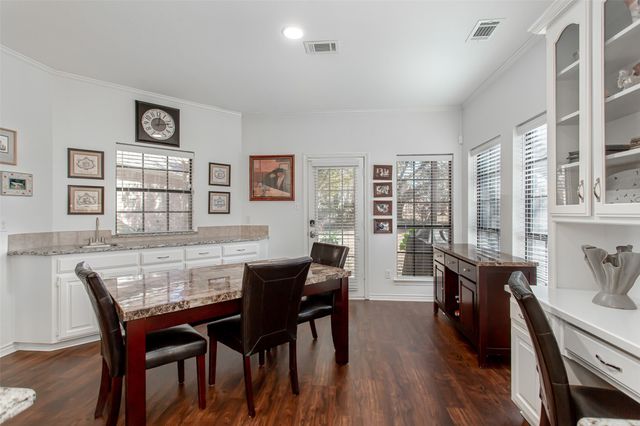 6622 Barclay Lane, Garland, TX 75044