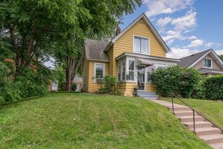 190 Annapolis Street E, West Saint Paul, MN 55118
