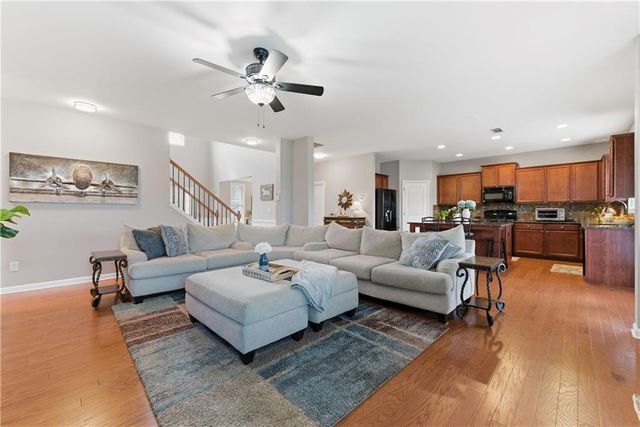 607 Ceremony Way, Acworth, GA 30102