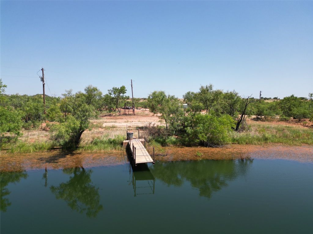 1218 Fm 1086, Winters, TX 79567