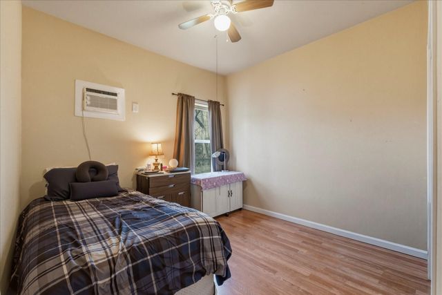 1802 Fort Worth Street, Baytown, TX 77520