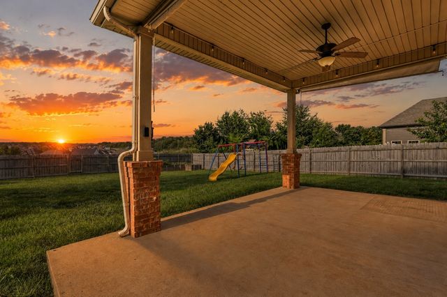 409 Carson Bailey Ct, Clarksville, TN 37043
