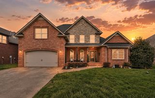 409 Carson Bailey Ct, Clarksville, TN 37043