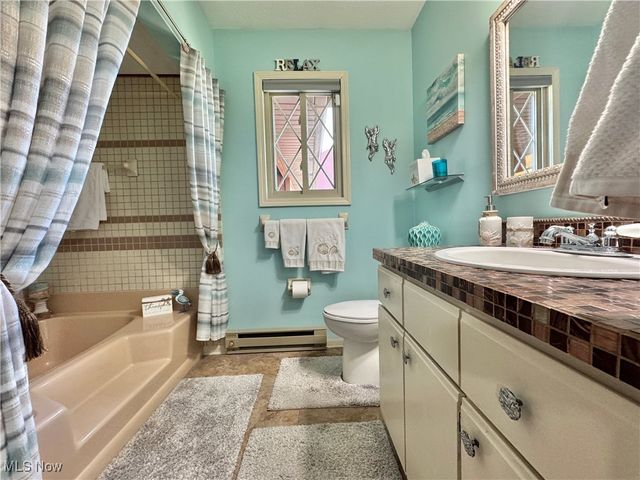 1327 Huntington Court, Boardman, OH 44512