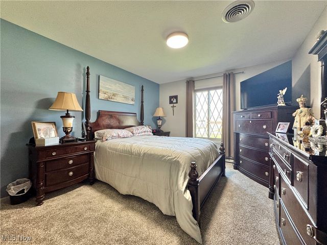 1327 Huntington Court, Boardman, OH 44512