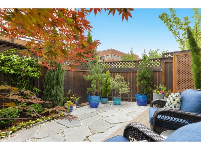 10603 Ne AVERY Way, Hillsboro, OR 97006