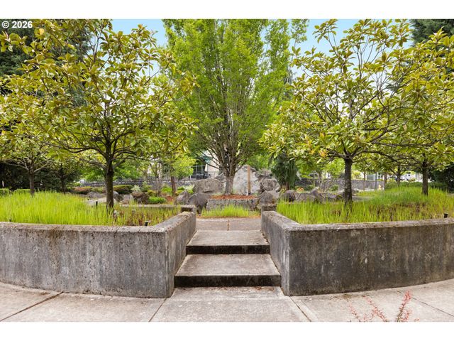 10603 Ne AVERY Way, Hillsboro, OR 97006