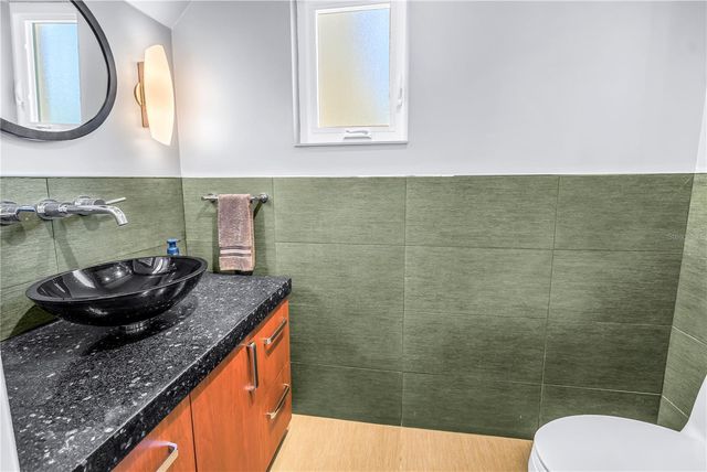 2781 BAYSIDE DRIVE S, St Petersburg, FL 33705