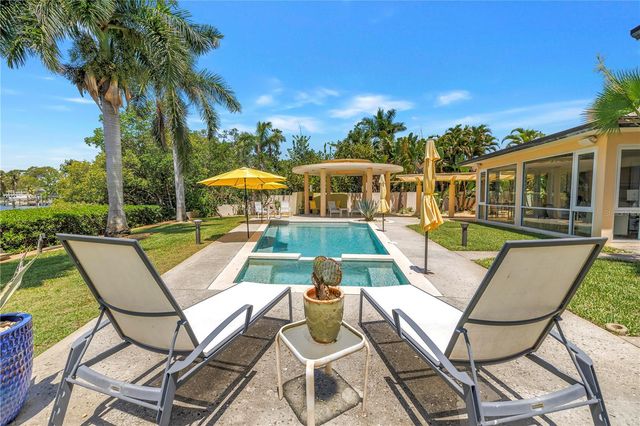2781 BAYSIDE DRIVE S, St Petersburg, FL 33705