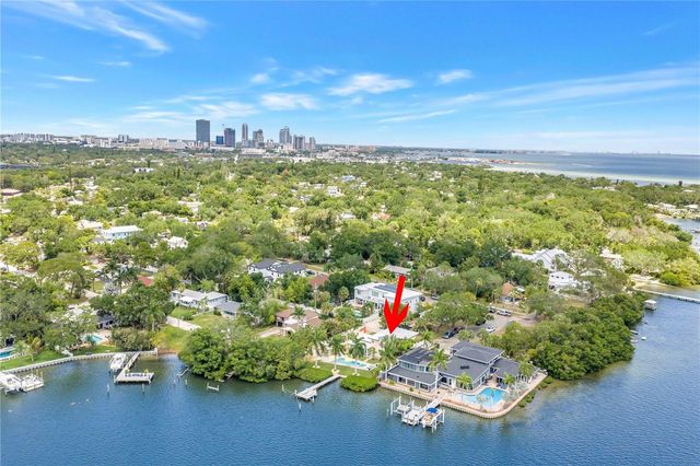2781 BAYSIDE DRIVE S, St Petersburg, FL 33705