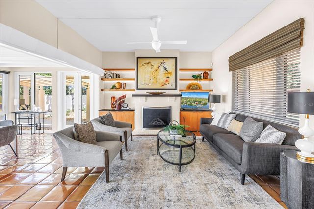 2781 BAYSIDE DRIVE S, St Petersburg, FL 33705