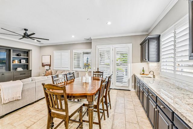 2423 Finchwood Landing Ln, Manteca, CA 95336