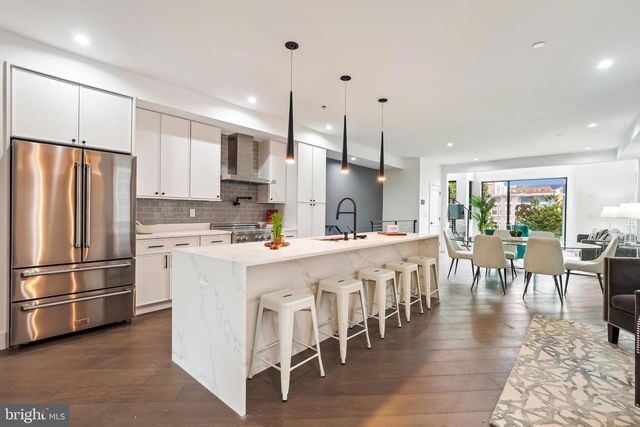 304 K ST NE #2PH, Washington, DC 20002