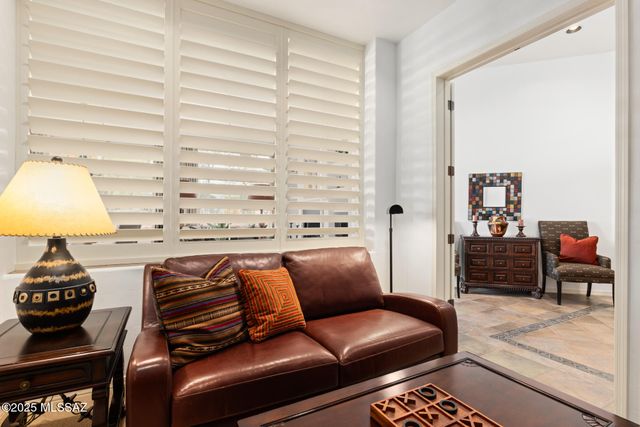 13807 N Maxfli Drive, Oro Valley, AZ 85755