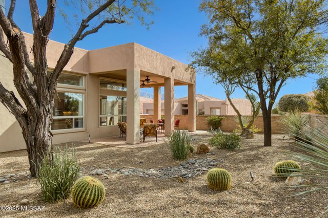 13807 N Maxfli Drive, Oro Valley, AZ 85755