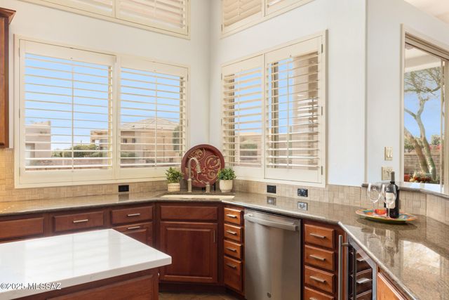 13807 N Maxfli Drive, Oro Valley, AZ 85755