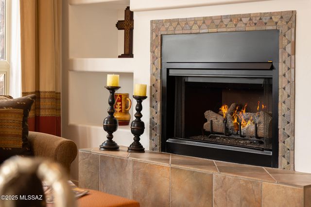 13807 N Maxfli Drive, Oro Valley, AZ 85755