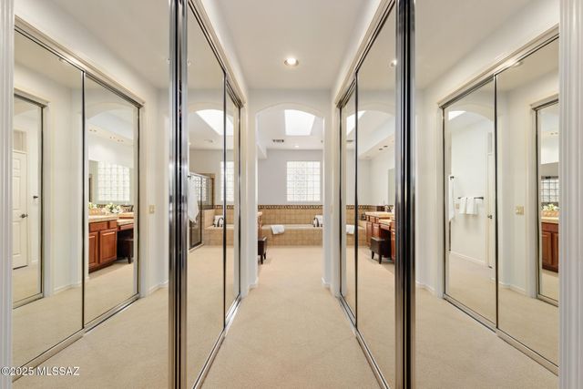 13807 N Maxfli Drive, Oro Valley, AZ 85755